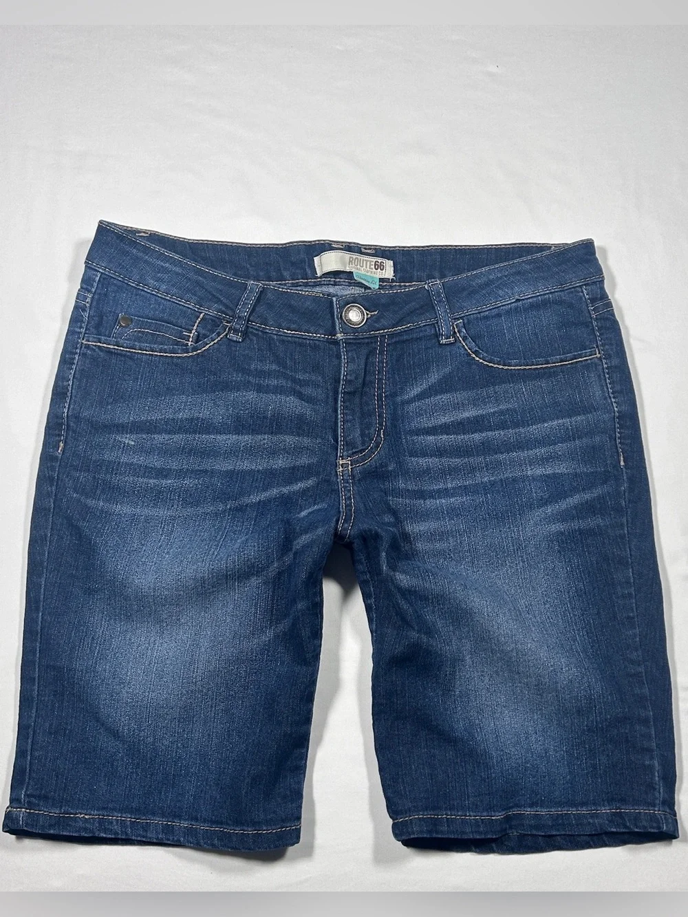 y2k Route 66 Women's Blue Denim Low rise Cropped Bermuda Shorts